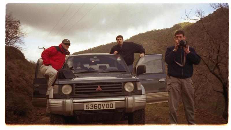 "Quick, we can nick his jeep while he's taking photos!"
